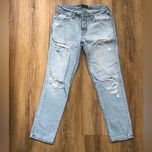 Abercrombie & Fitch Women’s Ames Slim Boyfriend Denim Jeans Size 27